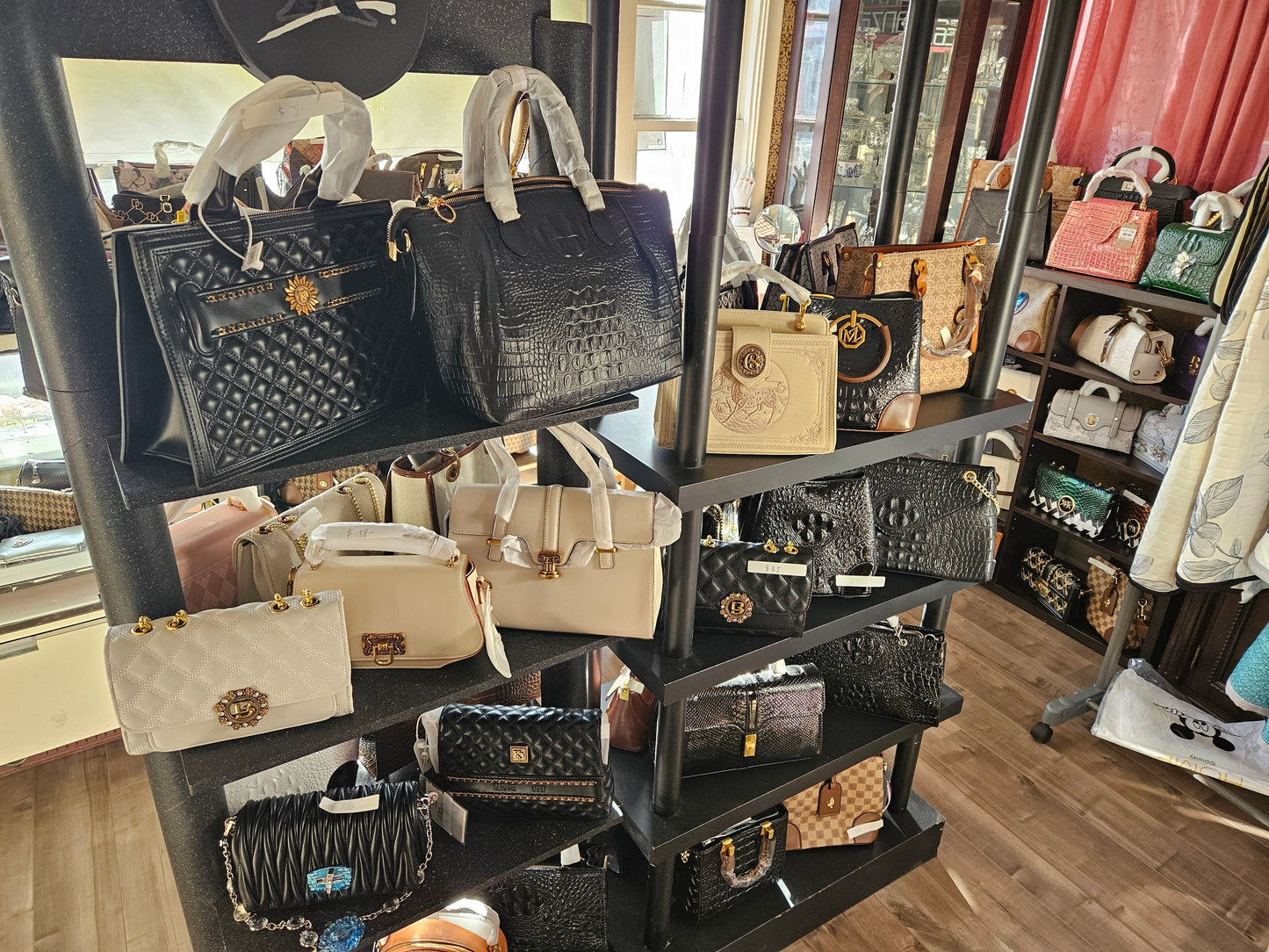 Clutch - Black Leather - Snakeskin Pattern