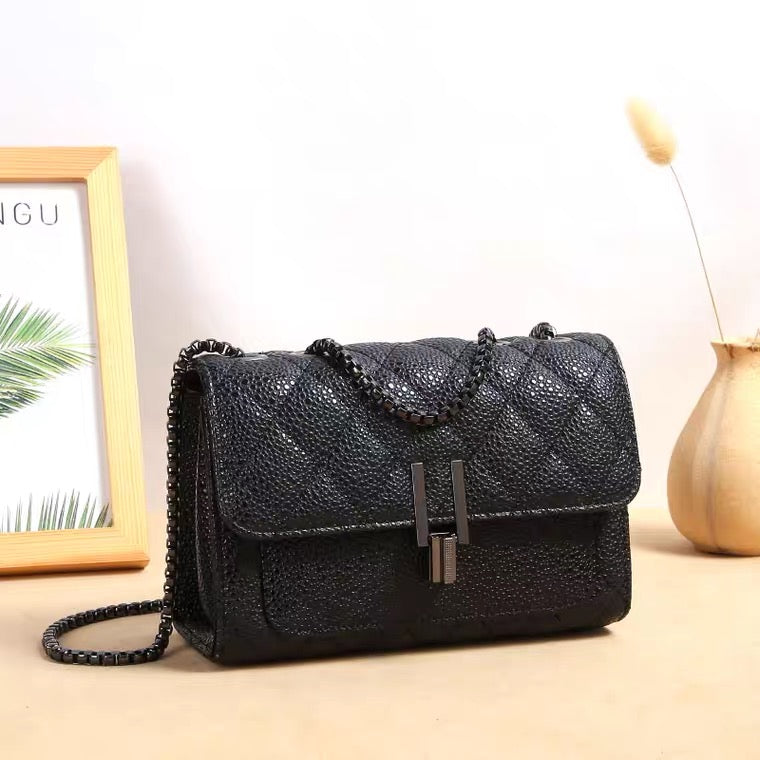 Handbag - Weave Pattern