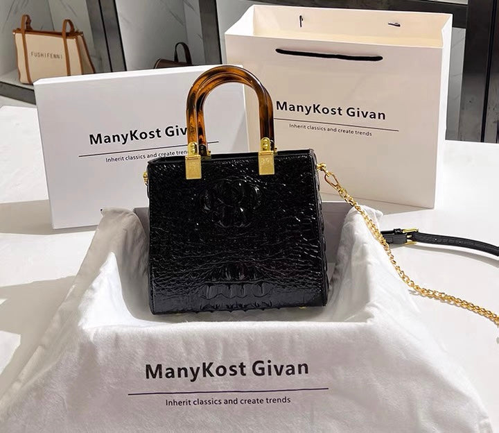 Clutch - Black with Lacquered Straps