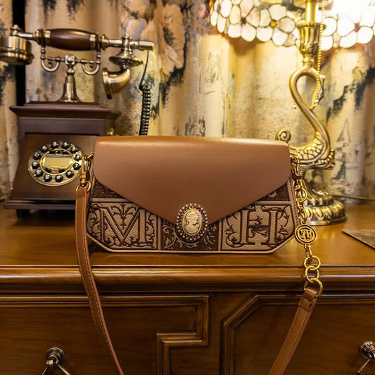 Clutch - Brown Leather - Embossed Pattern